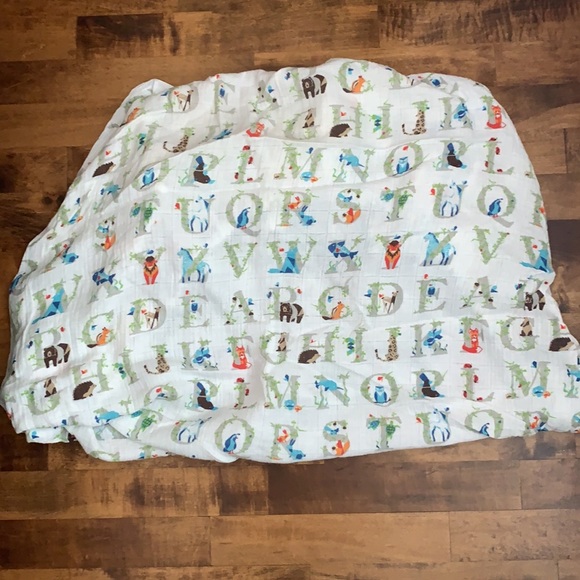 Aden + Anais Crib Sheet - Picture 2 of 4